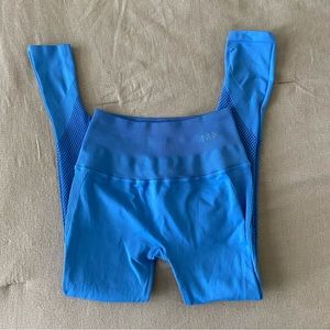 NUX Perforated Seamless Leggings